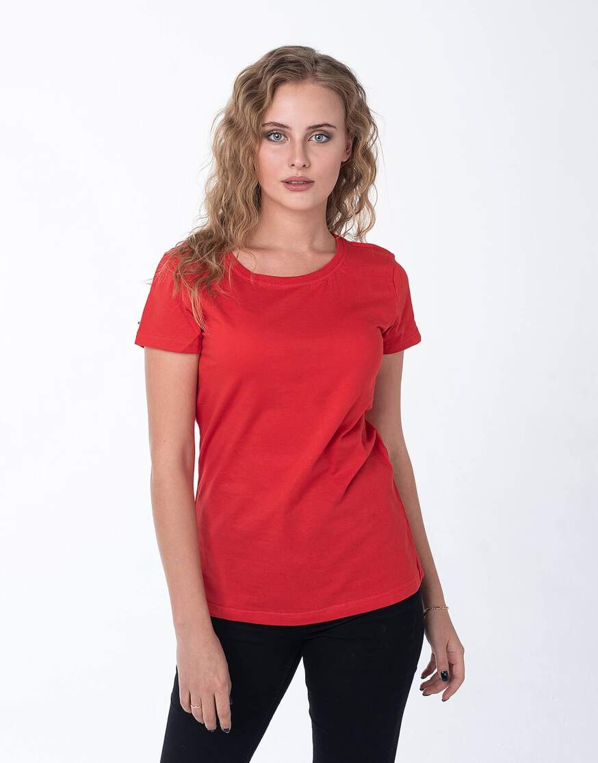 Красная женская футболка оптом